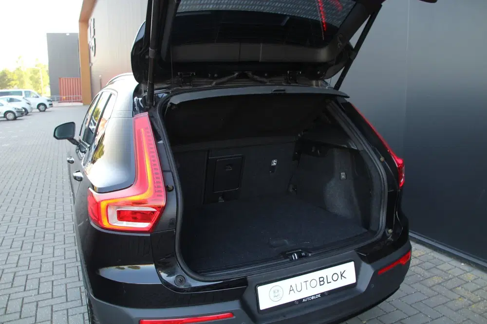 Volvo XC40 1.5 T4 Recharge R-Design Expression uit 2021, foto 15