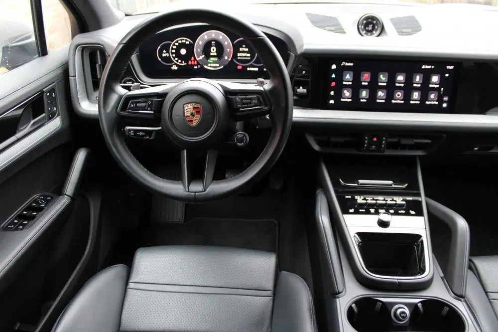 Porsche Cayenne 3.0 E-Hybrid uit 2024, foto 2