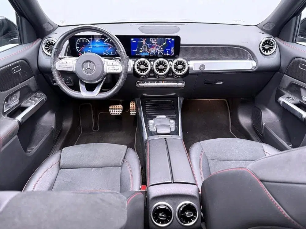 Mercedes-Benz GLB 180 AMG Nightpakket 7-persoons uit 2022, foto 6