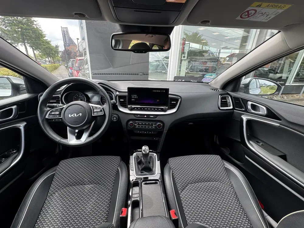 Kia Ceed 1.0 T-GDi DynamicPlusLine 120PK uit 2022, foto 12