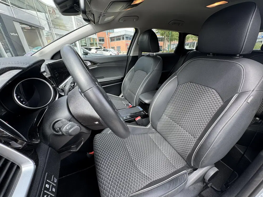 Kia Ceed 1.0 T-GDi DynamicPlusLine 120PK uit 2022, foto 6