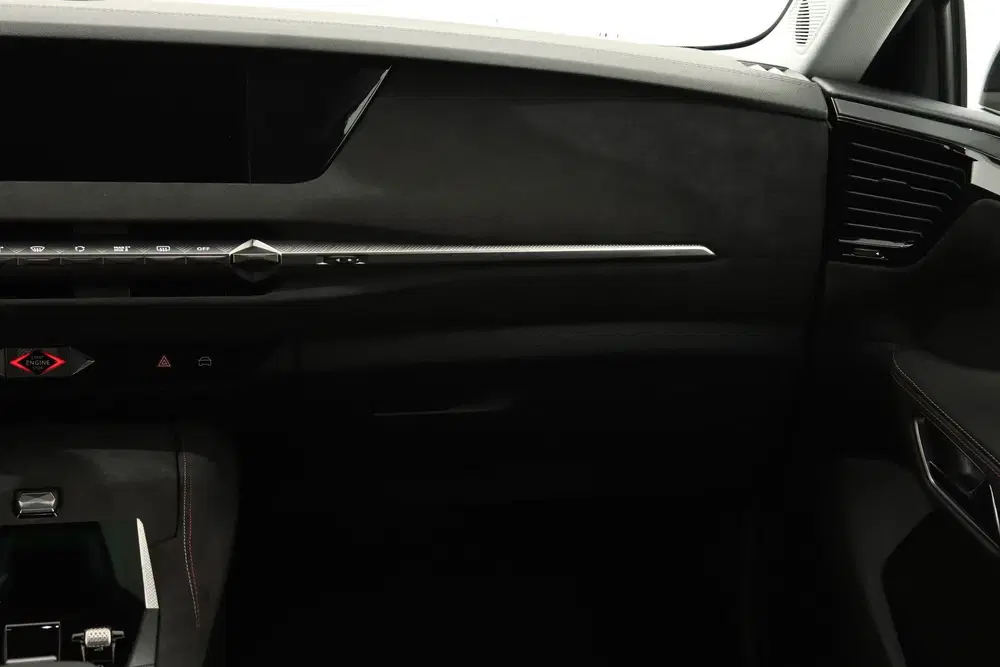 DS Automobiles DS 4 DS DS 4 1.2 PURETECH 130PK PERFORMANCE LIN uit 2023, foto 14