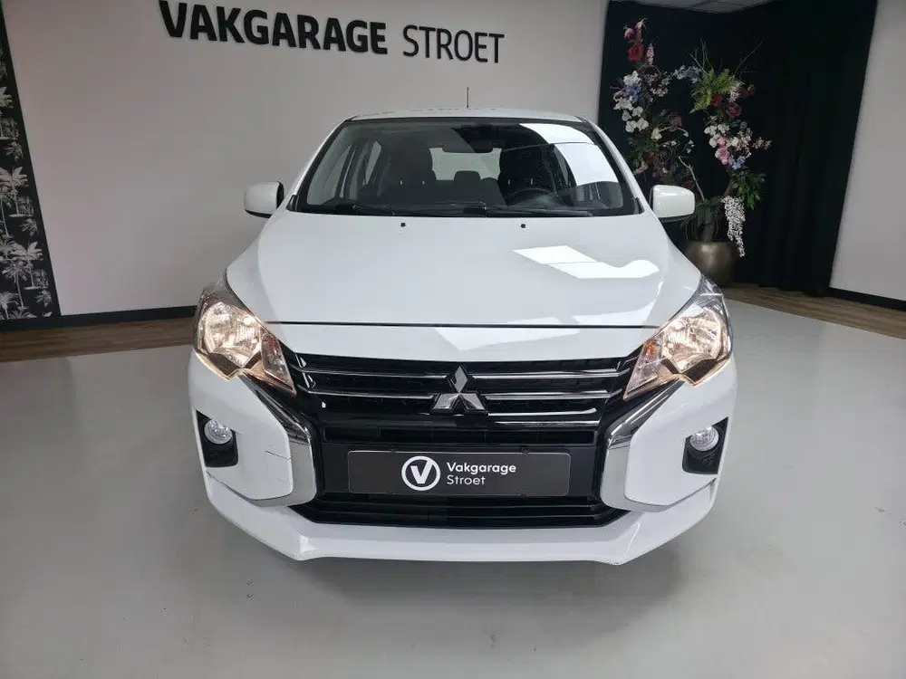 Mitsubishi Space Star 1.2 Connect+ uit 2022, foto 2