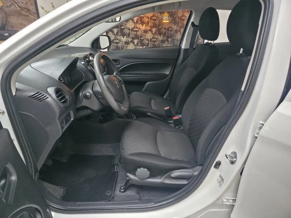 Mitsubishi Space Star 1.2 Connect+ uit 2022, foto 7