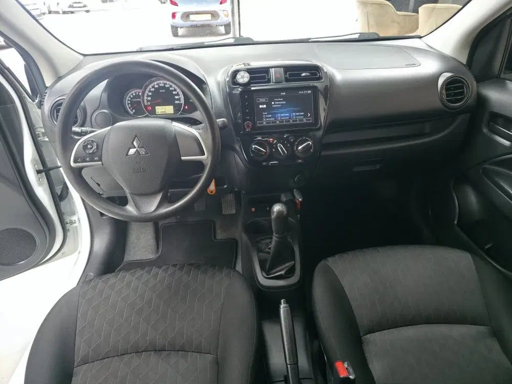 Mitsubishi Space Star 1.2 Connect+ uit 2022, foto 8