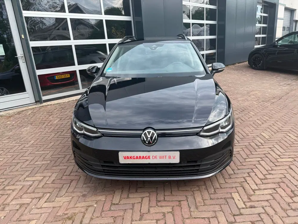 Volkswagen Golf 1.5 eTSI 150pk DSG uit 2023, foto 4