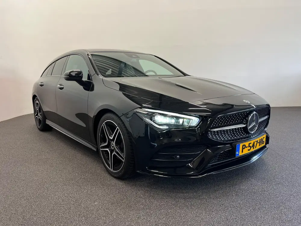 Mercedes-Benz CLA 180 Business Solutio uit 2022, foto 3