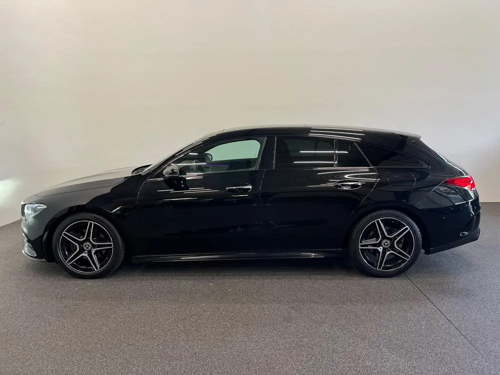 Mercedes-Benz CLA 180 Business Solutio uit 2022, foto 4