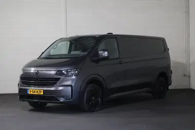 Volkswagen Transporter T7 2.0 TDI L2 H1 150pk (bj 2024) uit 2024