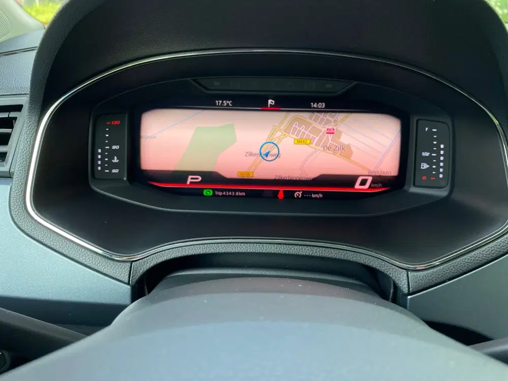 SEAT Arona 1.0 TSI uit 2019, foto 9