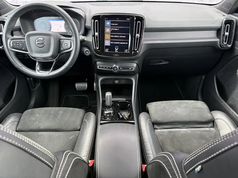 Volvo XC40 1.5 T4 Recharge R-Design uit 2022, foto 4