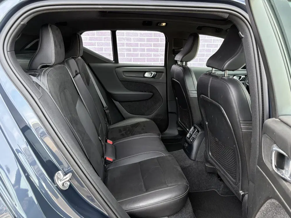 Volvo XC40 1.5 T4 Recharge R-Design uit 2022, foto 6