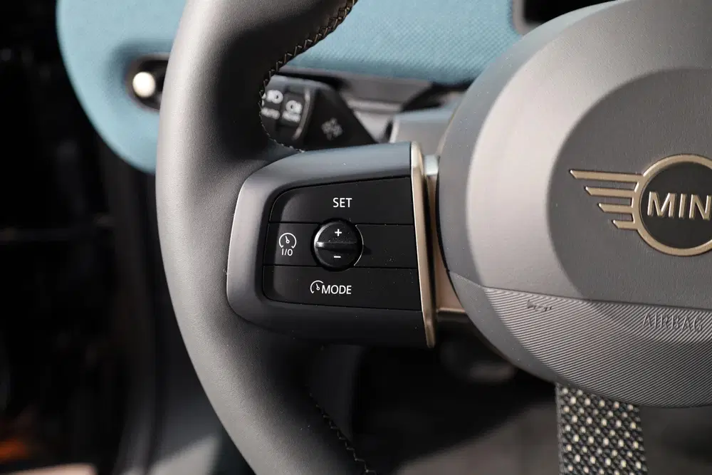 Mini Aceman SE Favoured Trim uit 2026, foto 10