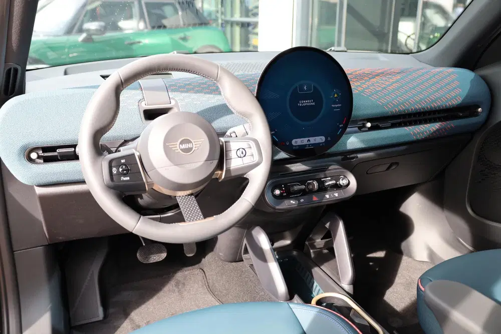 Mini Aceman SE Favoured Trim uit 2026, foto 5