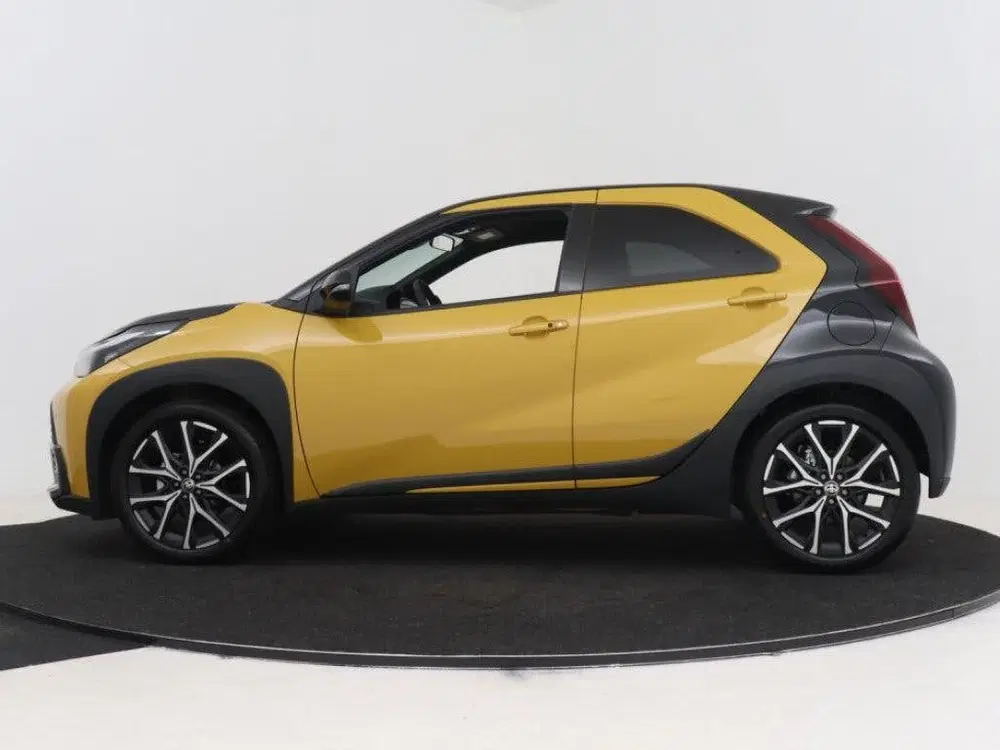 Toyota Aygo X Hybrid 115 GR Sport *DEMO* (bj 2025) uit 2025, foto 5