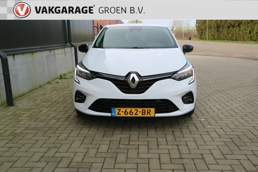 Renault Clio 1.6 E-Tech Full Hybrid 145 evolution uit 2023, foto 3