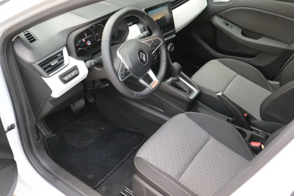 Renault Clio 1.6 E-Tech Full Hybrid 145 evolution uit 2023, foto 4