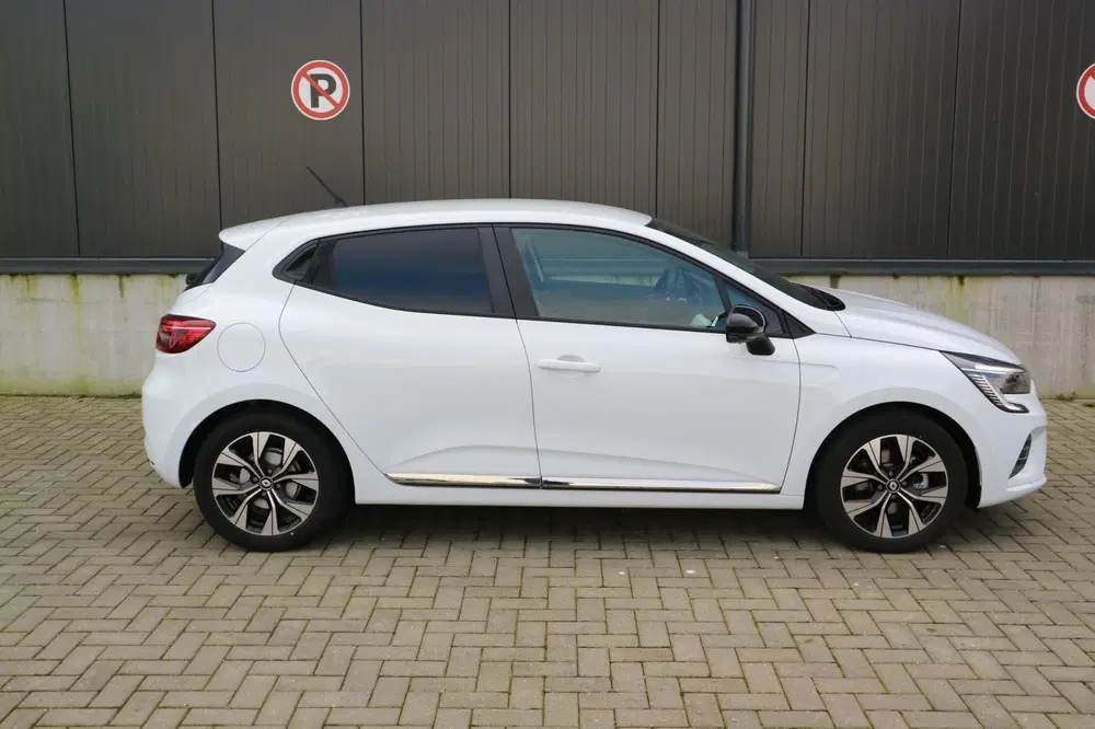 Renault Clio 1.6 E-Tech Full Hybrid 145 evolution uit 2023, foto 5