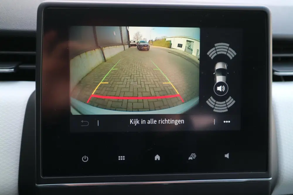 Renault Clio 1.6 E-Tech Full Hybrid 145 evolution uit 2023, foto 8