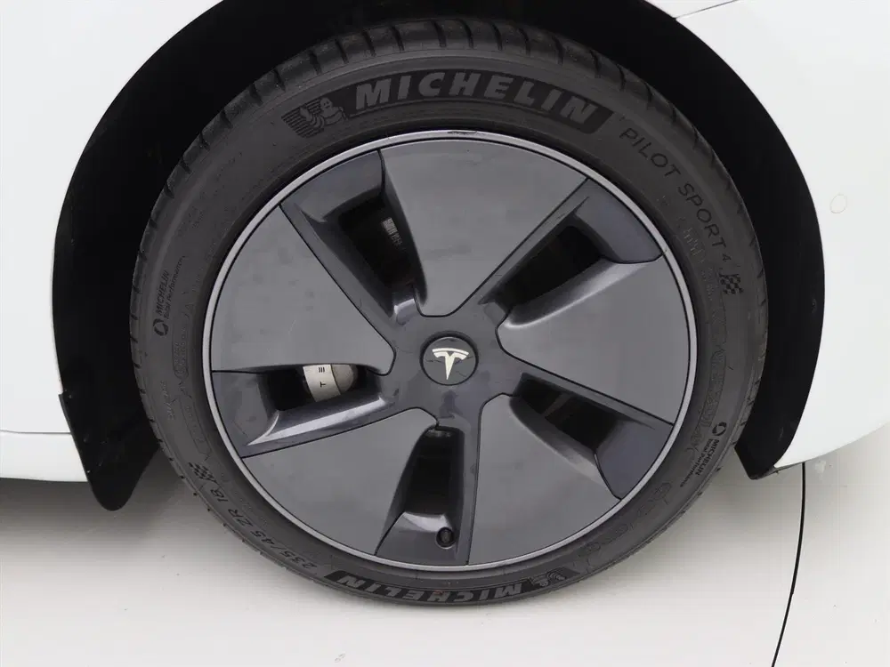 Tesla Model 3 Standard RWD Plus 91.5% SoH FACELIFT [ AMD uit 2022, foto 10