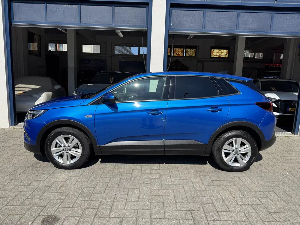 Opel Grandland 1.2 Turbo Business Edition CARPLAY uit 2020, foto 3