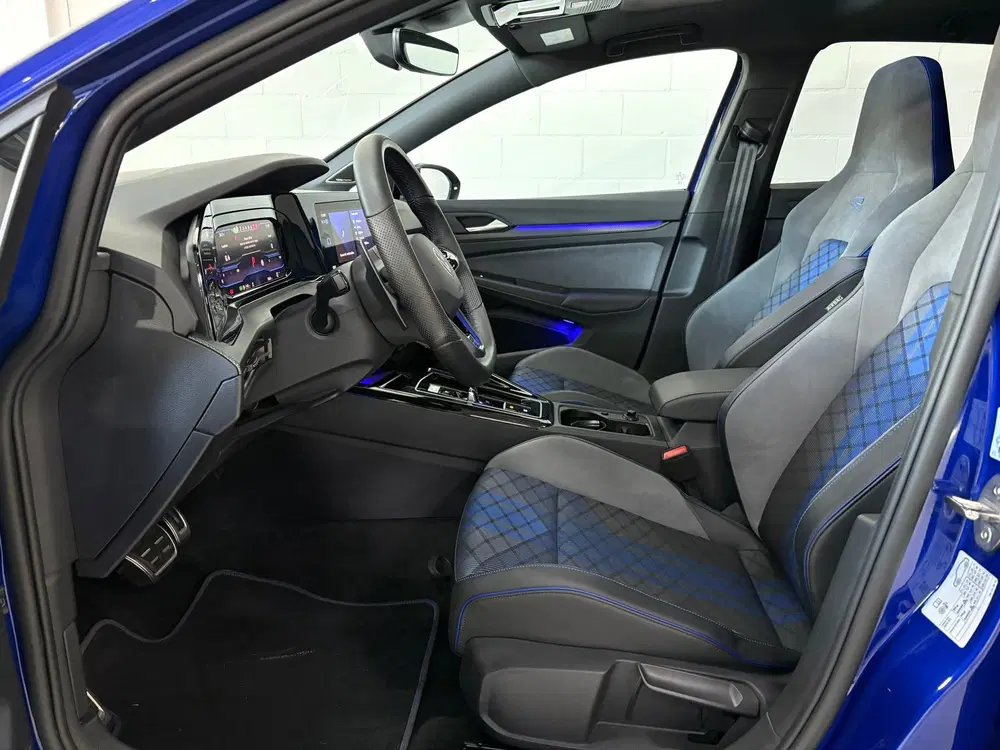Volkswagen Golf 2.0 TSI R 4Motion uit 2024, foto 5