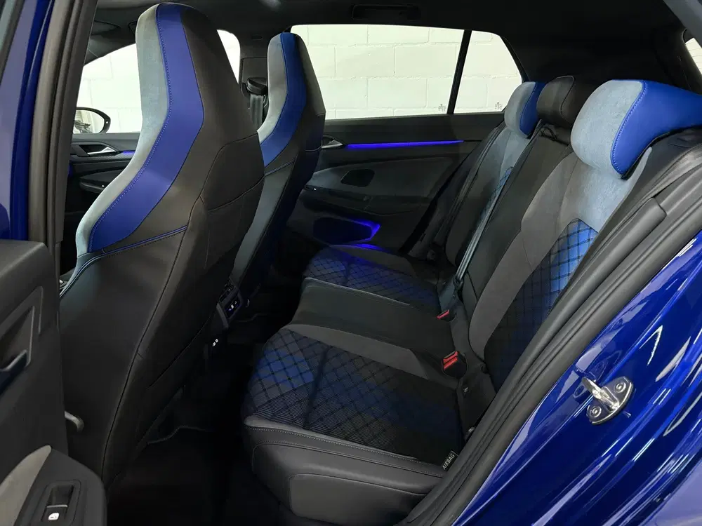 Volkswagen Golf 2.0 TSI R 4Motion uit 2024, foto 6