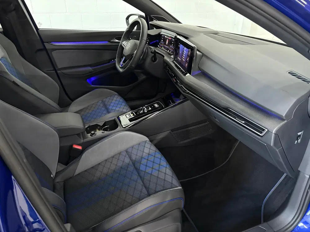 Volkswagen Golf 2.0 TSI R 4Motion uit 2024, foto 7