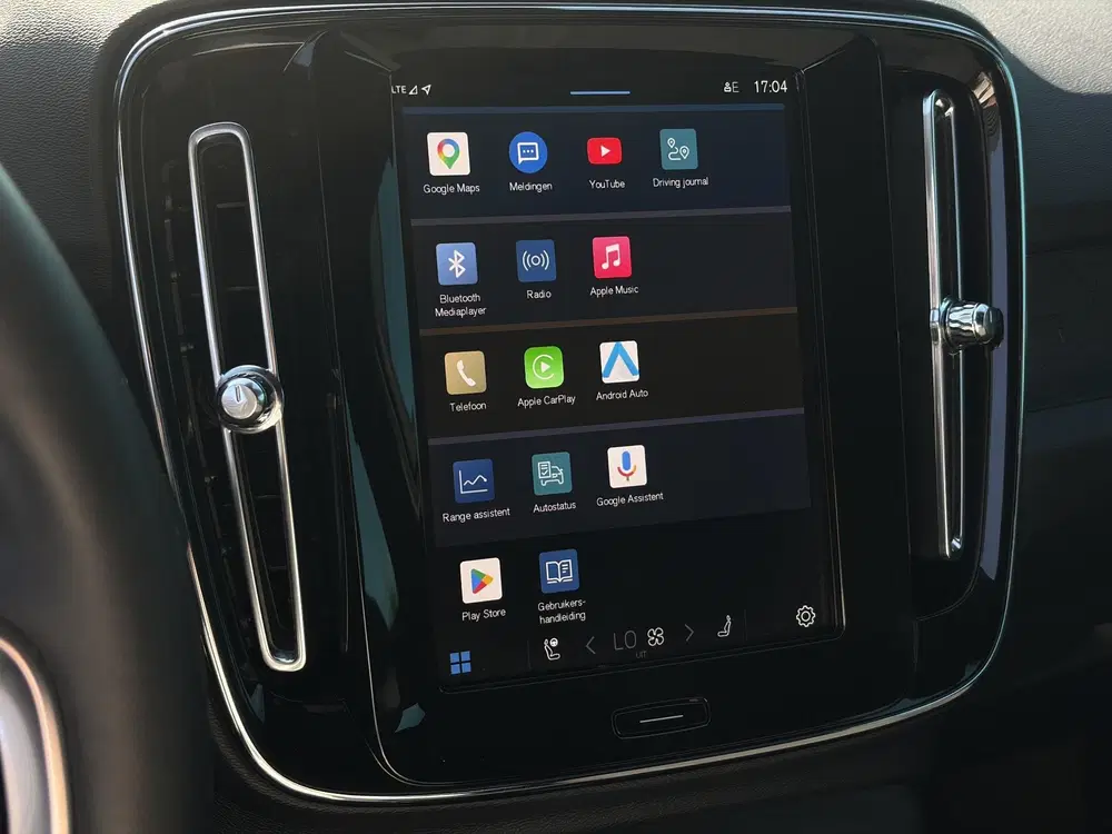 Volvo XC40 Single Motor Extended Range Plus 82 kWh Au uit 2024, foto 12