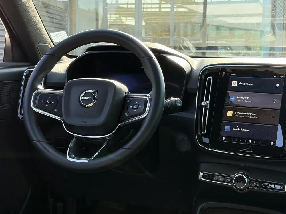 Volvo XC40 Single Motor Extended Range Plus 82 kWh Au uit 2024, foto 6