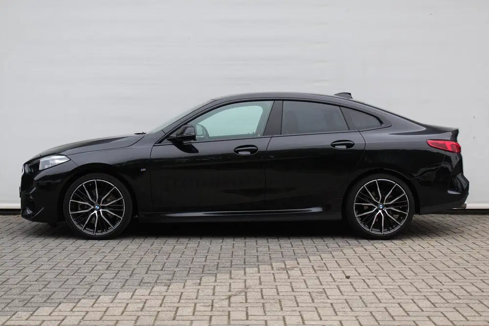 BMW 2-serie 2 Serie Gran Coupé 220i High Executive M S uit 2021, foto 5