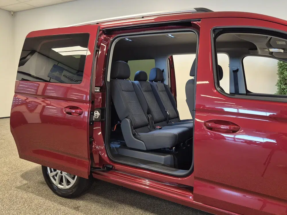 Ford Tourneo Connect L2 Rolstoelauto Automaat 5+1 uit 2025, foto 15