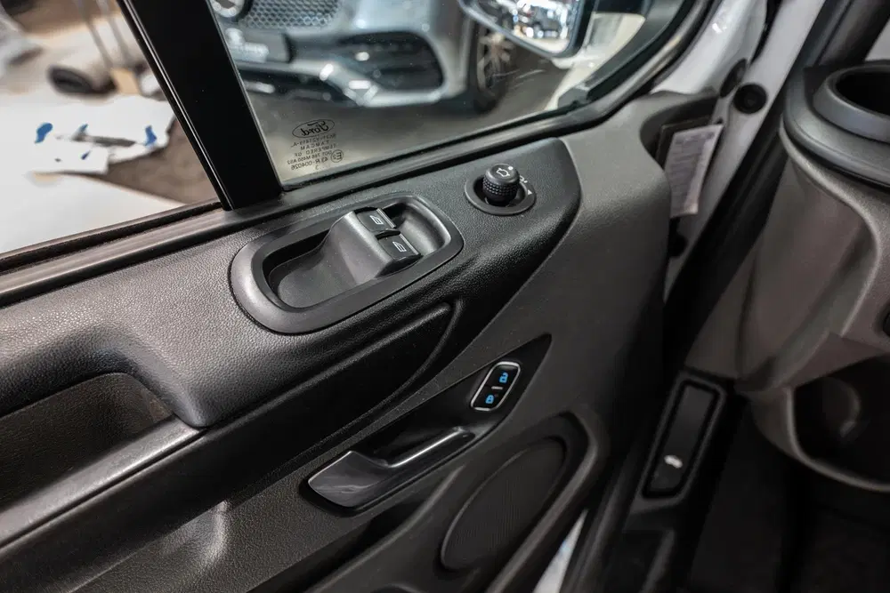 Ford Transit Custom 300 2.0 TDCI L2H1 Trend 1e eigenaar uit 2023, foto 11