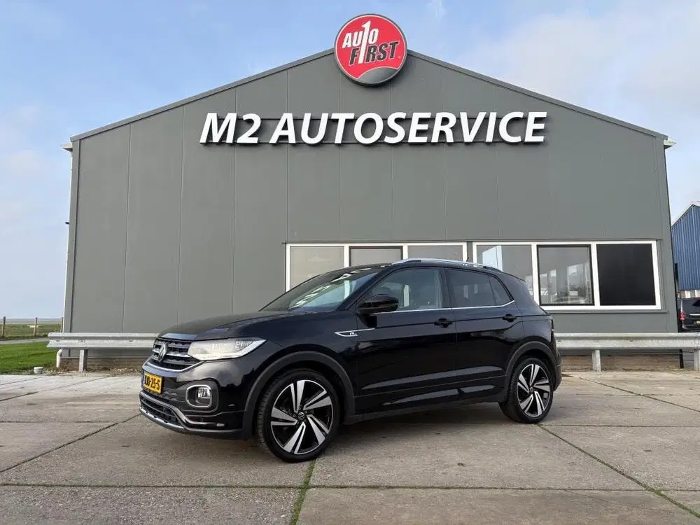 Volkswagen T-Cross 1.0 TSI R-Line uit 2021, foto 2