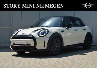Mini Hatchback Cooper Classic uit 2021