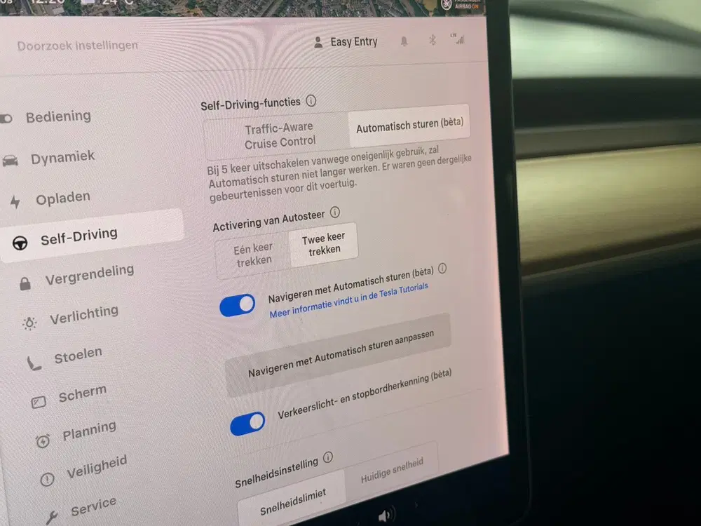 Tesla Model 3 Long Range AWD uit 2019, foto 11