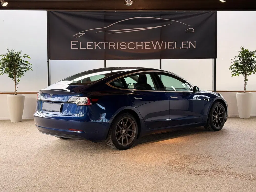 Tesla Model 3 Long Range AWD uit 2019, foto 7