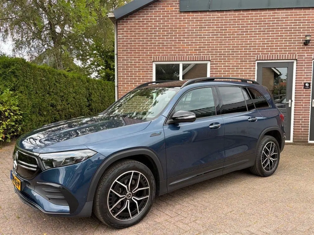 Mercedes-Benz EQB 300 4Matic AMG 7 ZITS Pano SOH 96% uit 2022, foto 5