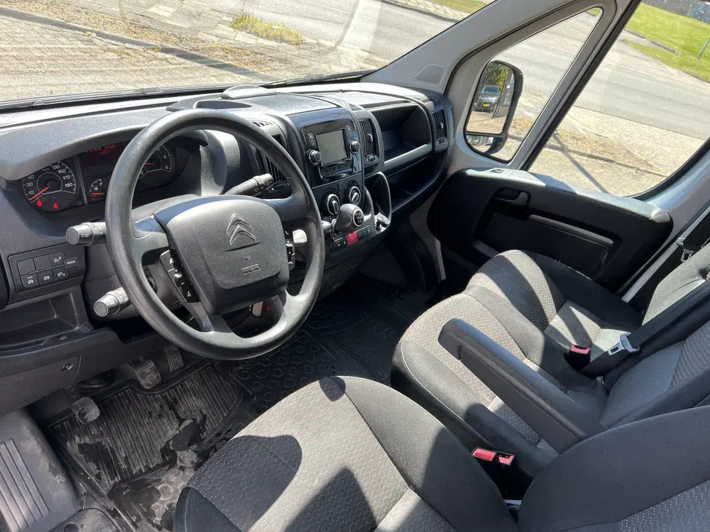 Citroën Jumper 30 2.2 BlueHDi 120 L1H1 Club (bj 2021) uit 2021, foto 3