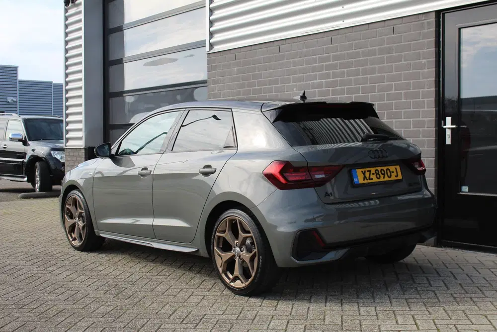 Audi A1 30 TFSI S Line Edition One uit 2019, foto 7