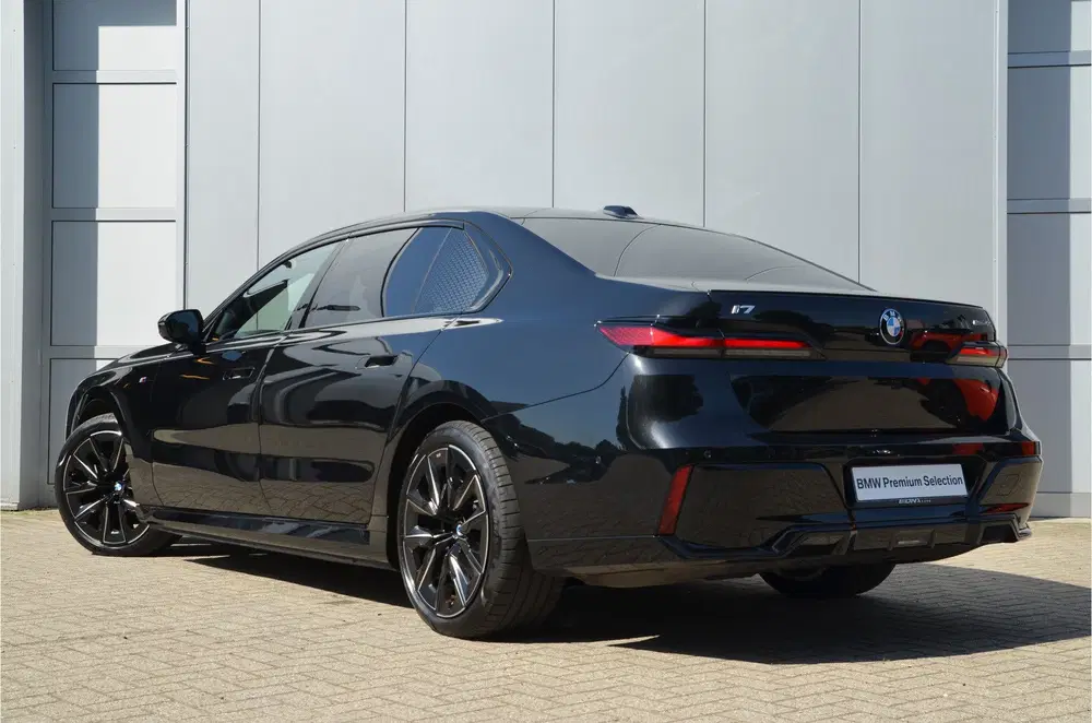 BMW i7 eDrive50 M Sport uit 2024, foto 5