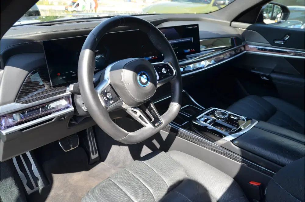 BMW i7 eDrive50 M Sport uit 2024, foto 6