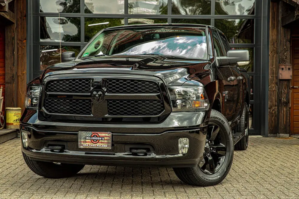 Dodge RAM Dodge Ram classic v8 uit 2024, foto 2