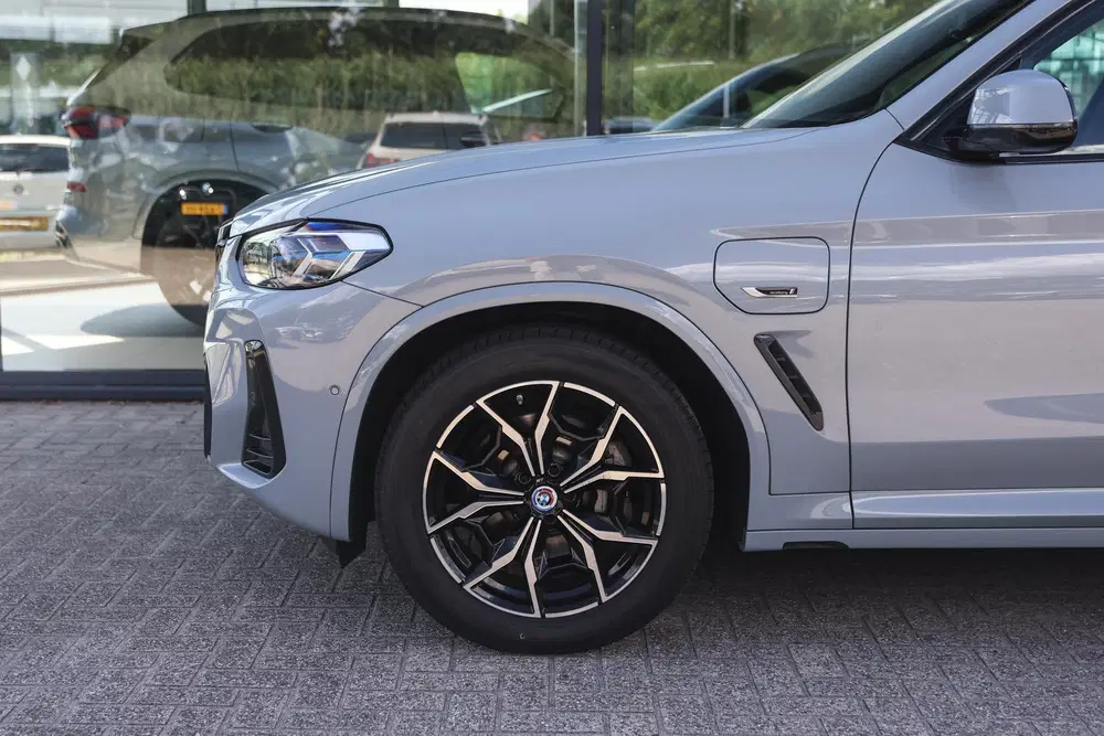 BMW X3 xDrive30e High Executive M Sport Automaat uit 2022, foto 4