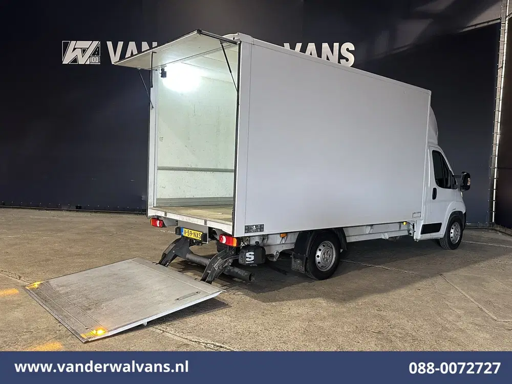 Peugeot Boxer 2.2 BlueHDi 141pk Bakwagen 428cm Lang Laad uit 2022, foto 3