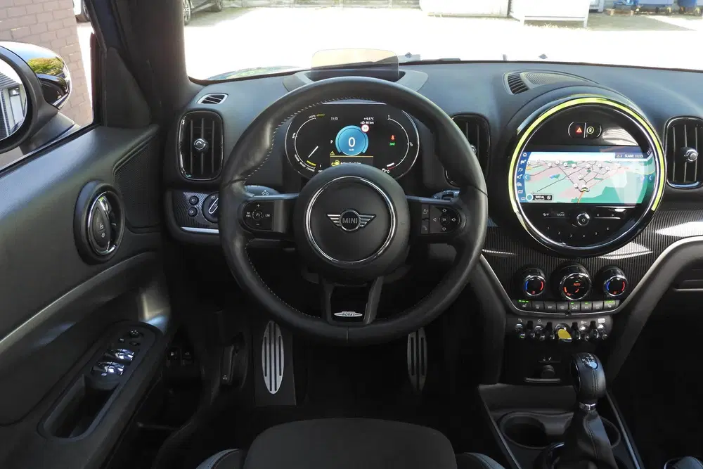 Mini Countryman Cooper SE ALL4 JCW Automaat uit 2022, foto 2