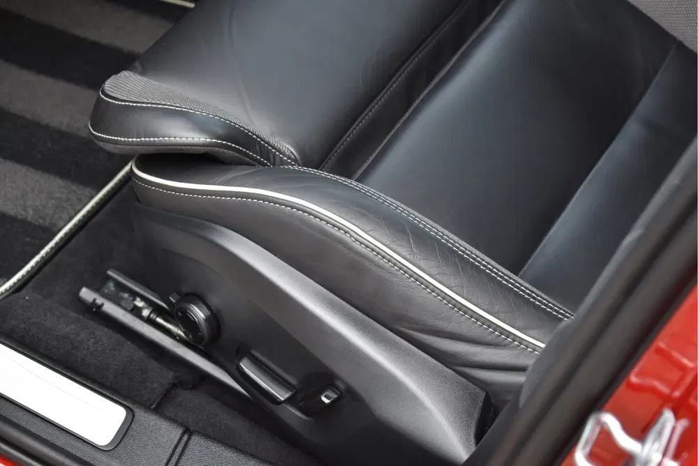Volvo S60 2.0 T6 AWD Twin Engine R-Design Navi Leder uit 2020, foto 13