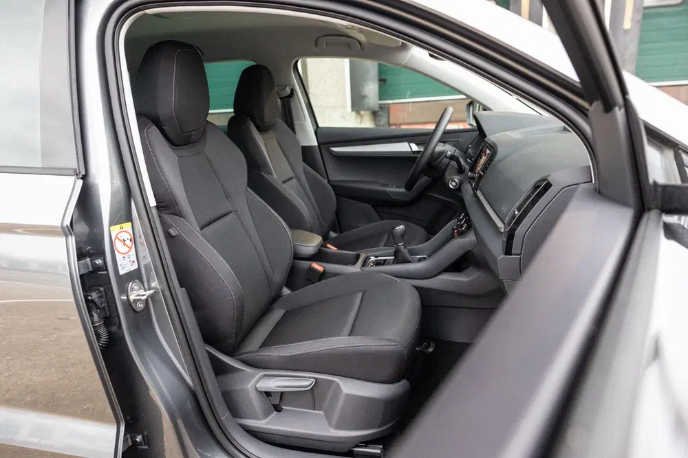 Skoda Karoq 1.0 TSI 115pk Business Edition uit 2025, foto 13