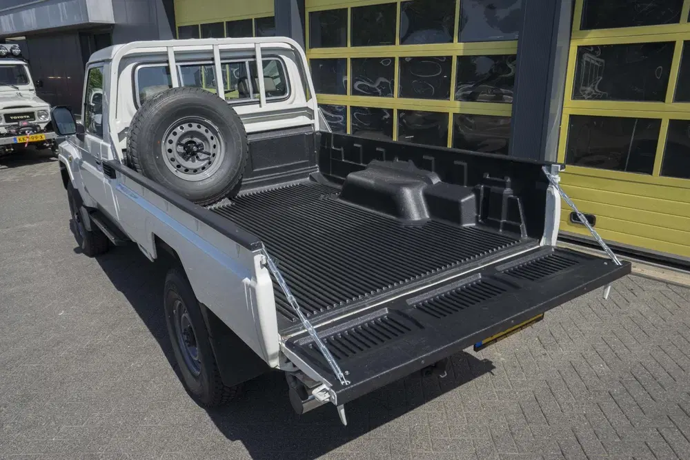 Toyota Land Cruiser GDJ 79 2.8 D-4D Single Cab 6 A uit 2024, foto 11