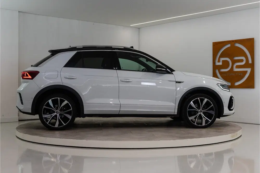 Volkswagen T-Roc 1.5 TSI 2x R-Line 150PK uit 2022, foto 6